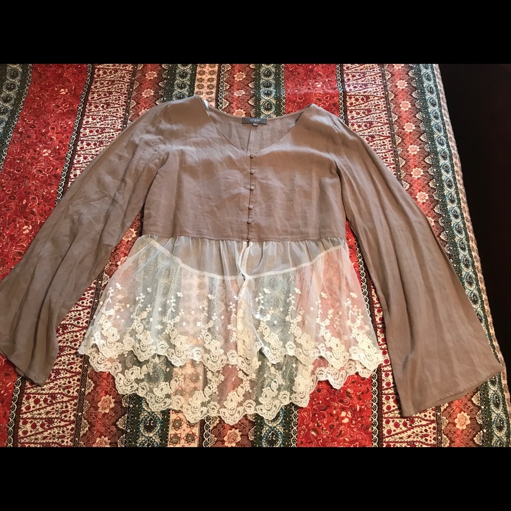 Long sleeve shirt
